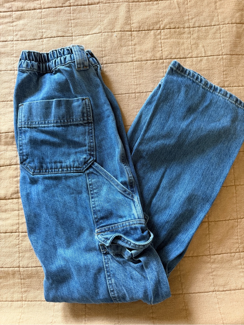 BDG High-Rise Blue Cargo Jeans for Women - Picture 6 of 6